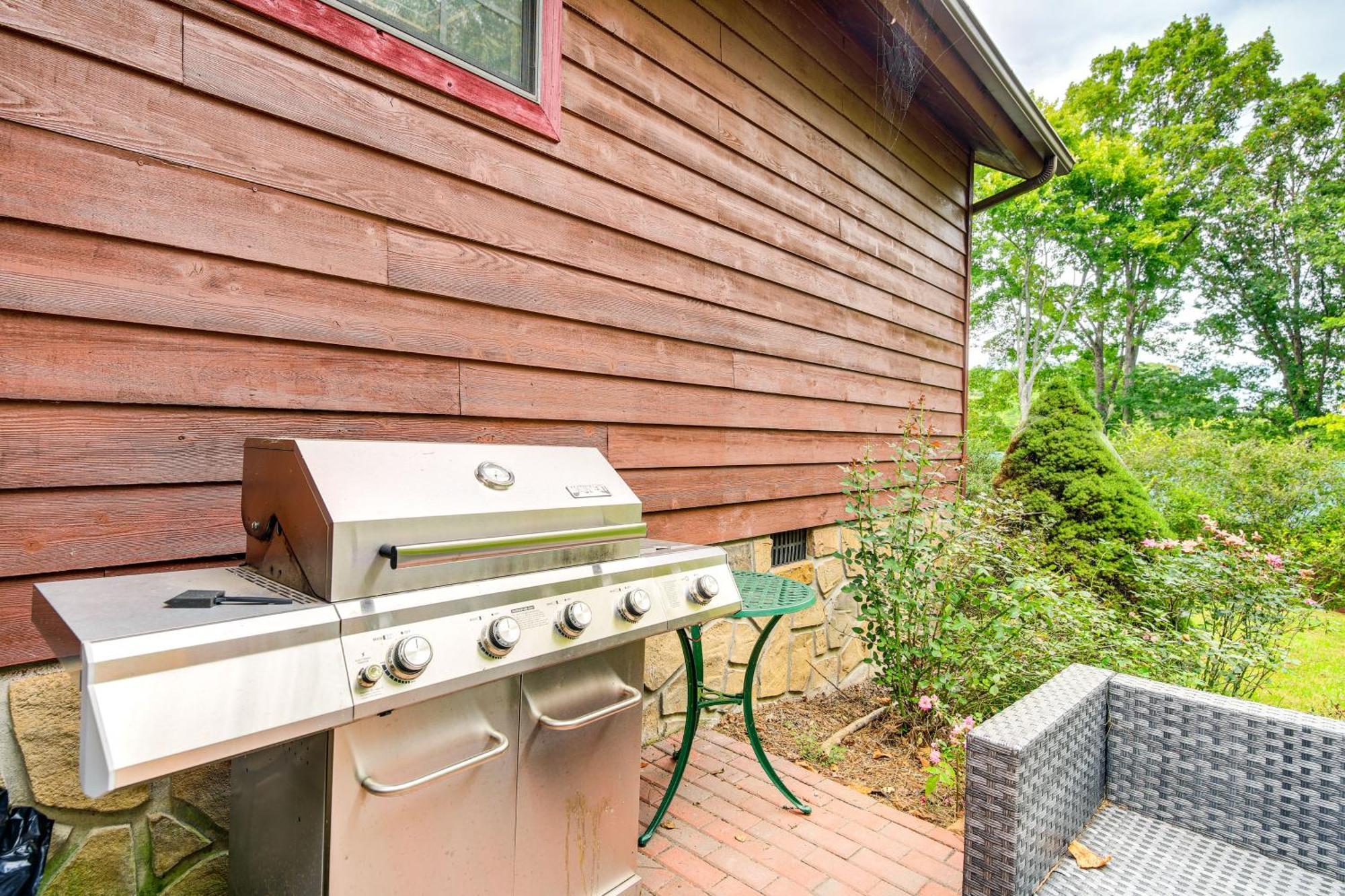 Pet-Friendly Sevierville Rental With Private Hot Tub Exteriör bild