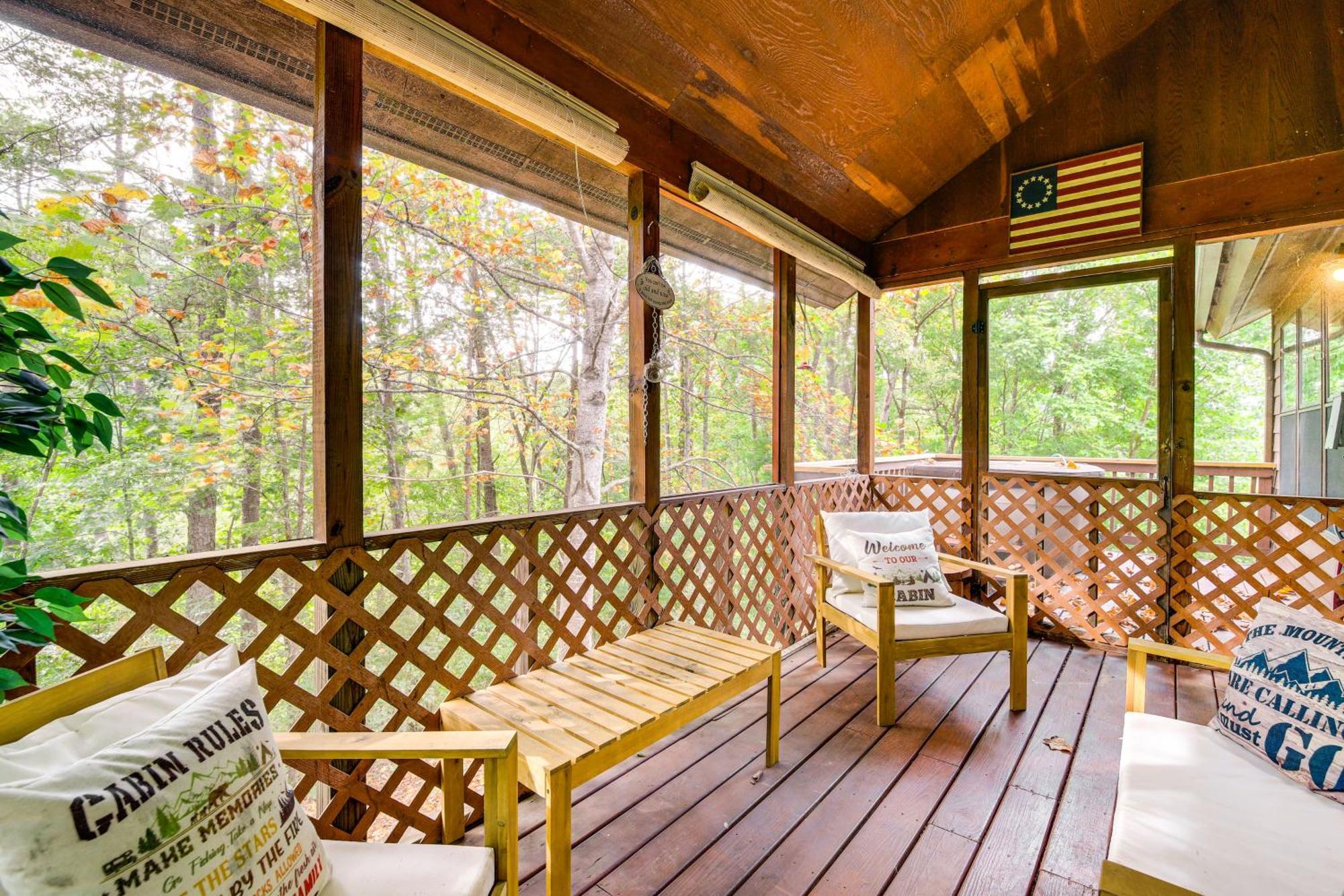 Pet-Friendly Sevierville Rental With Private Hot Tub Exteriör bild