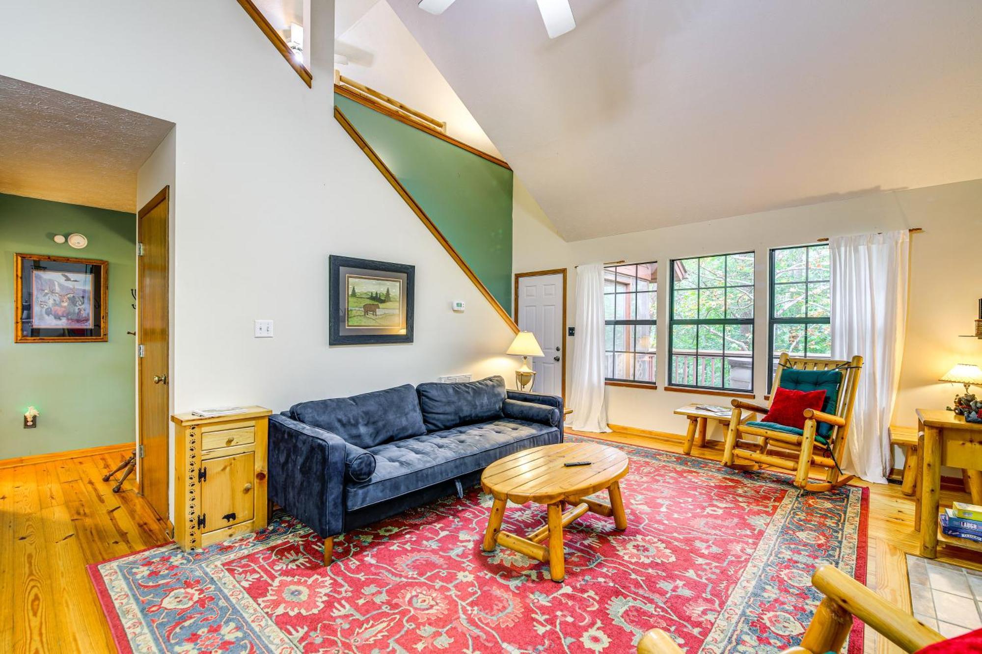 Pet-Friendly Sevierville Rental With Private Hot Tub Exteriör bild